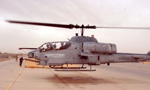 AH-1W-1.jpg