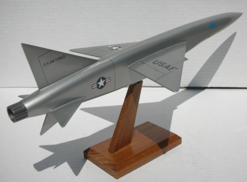 XF-103_03.JPG