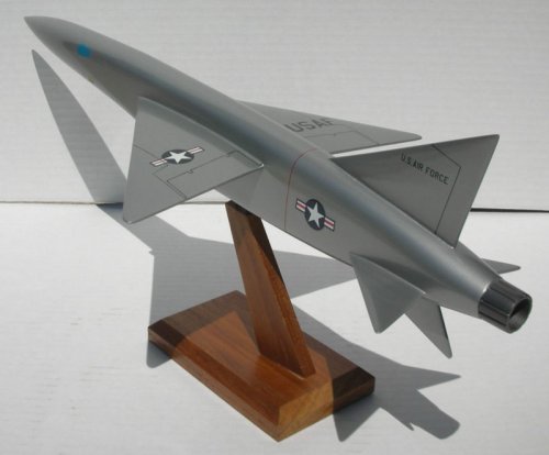 XF-103_06.JPG