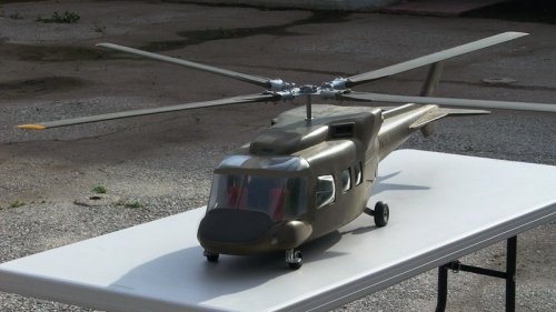 Bell 240 UTTAS 4-2.jpg