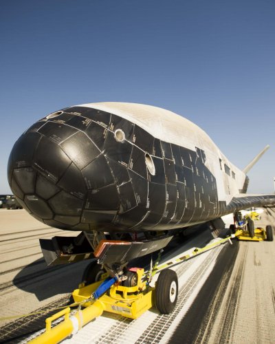 x-37b-otv2-nose-view-2.jpg