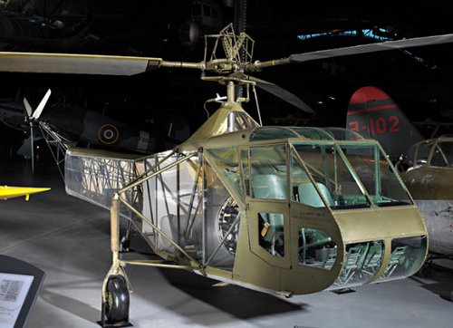 24_Sikorsky_XR_4.jpg