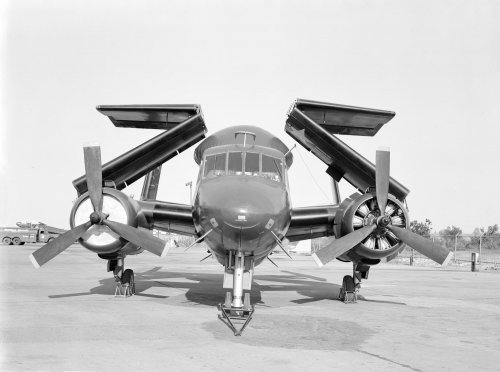 zVought XWU-1 head on.jpg