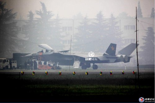 J-20 2003 maybe - 20.10.12 - 2.jpg