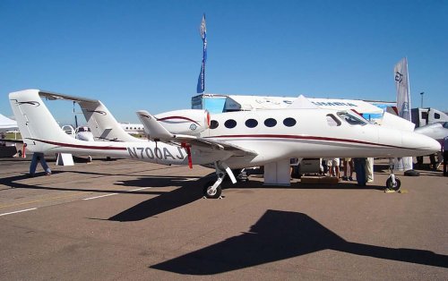 Adamjet-01.jpg