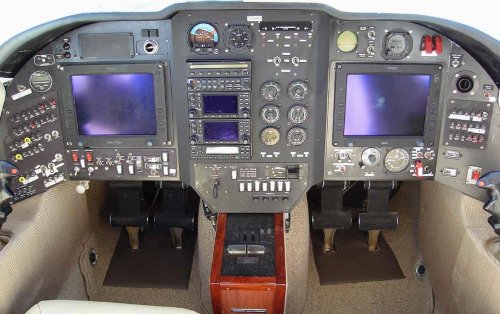 Adamjet-04c.jpg