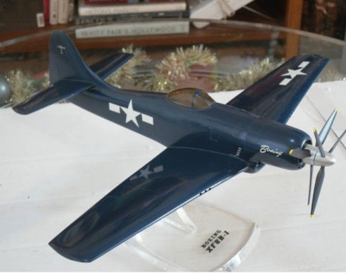 XF-8B_1.jpg