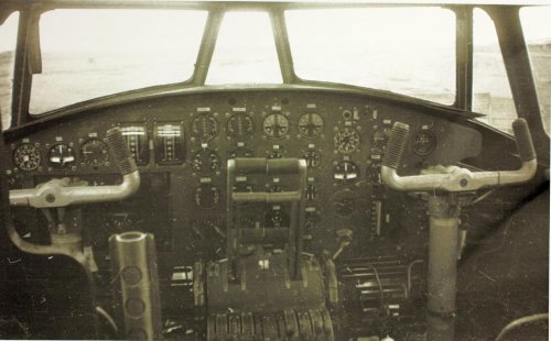 Nakajima, G8N, Renzan cockpit.jpg