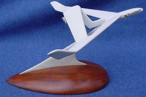 Lockheed NASA Joined Wing Aircraft Model-1.jpg