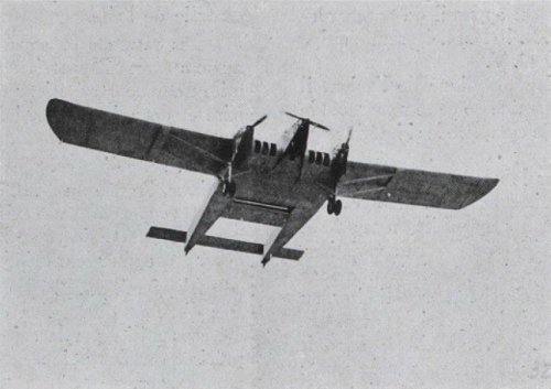 D.B.70 in flight.jpg