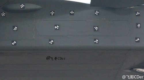 J-20 2002 bay markings.jpg