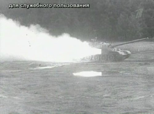 Tank_with_rockets_4.jpg