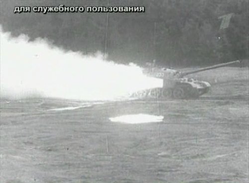 Tank_with_rockets_5.jpg