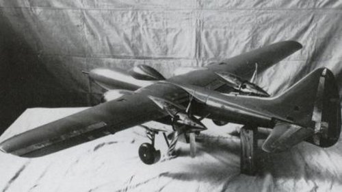 curtiss_xp71_1.jpg