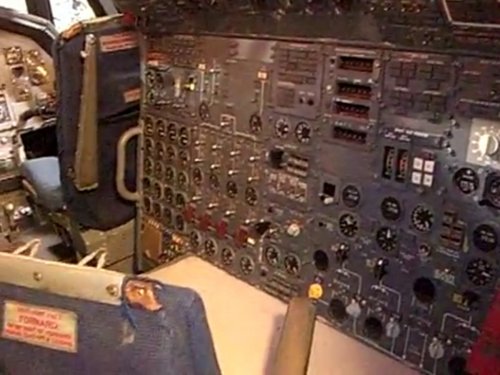 flight engineer seat.jpg