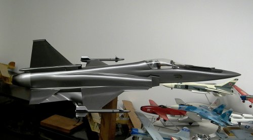 Northrop F-20 Cutaway R.jpg