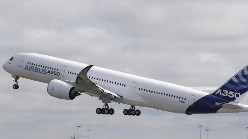 A350 first flight 1.jpg