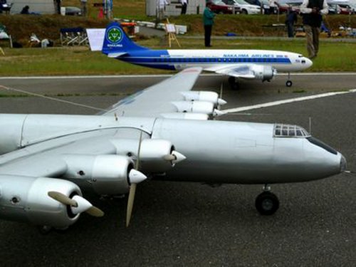 Z-bomber and transport RC model.jpg