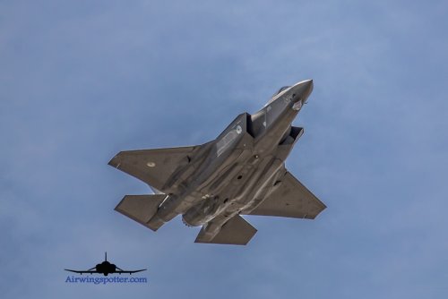 DutchF35AF002D.jpg