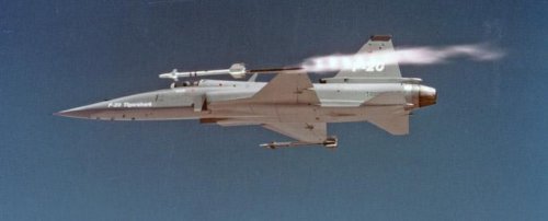 F-20 AIM-9.jpg