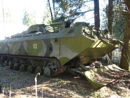 Unknown Soviet engineering vehicle.jpg