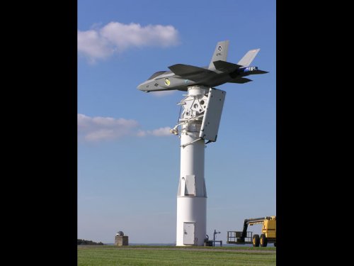 full-scale-aircraft-antenna-models.jpg