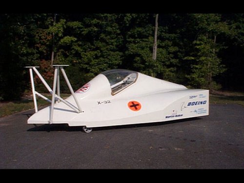 boeing-jsf-sled-test-vehicle.jpg