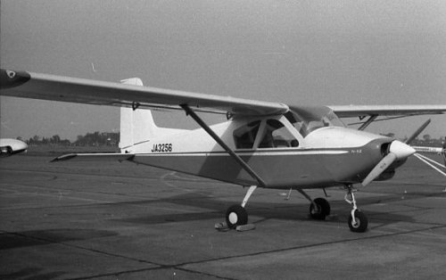 N-62 light aircraft JA3256.jpg