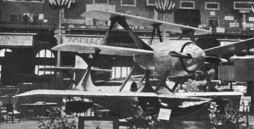 H-6 at the Grand Palais in November 1921.jpg