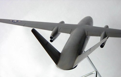 Republic V-tail Airliner 02.jpg
