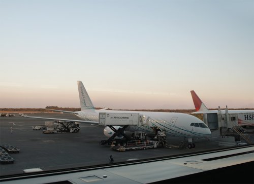 Frigate_Ecojet_parked_at_terminal.jpg