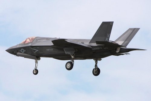 F35BBF30.jpg