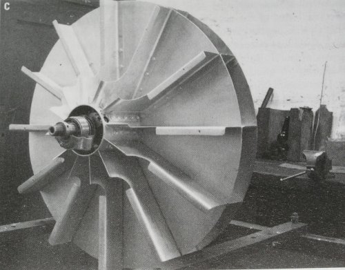 von ohain-first demonstrator gas turbine rotor assy.jpg