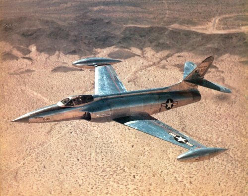 XF-90 No. 2-sm.jpg