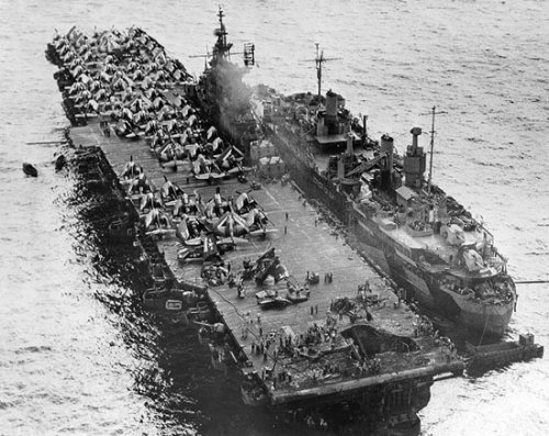 USS Randolph CV-15 dameged by Ginga.jpg