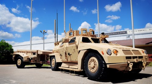 LAND_JLTV_Valanx_and_Trailer_lg.jpg