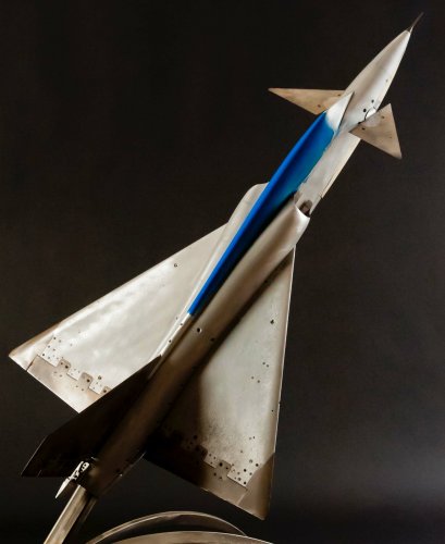 f106xmodel.jpg