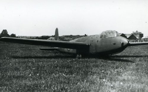 general.aircraft.hotspur.ii.bv200.jpg