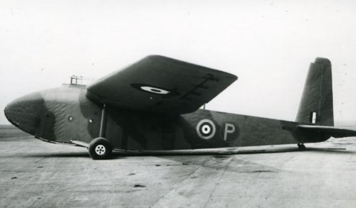 general.aircraft.hamilcar.prototype.dp206.jpg