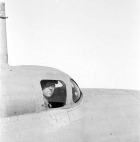 KI-74_COCKPIT_2.jpg