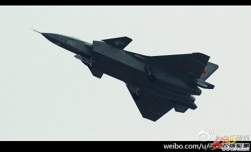 J-20 2011 - maiden flight 1.2.14 - 13.jpg