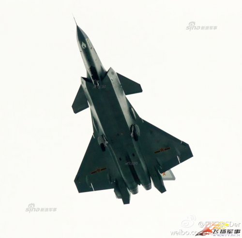 J-20 2011 Underside.jpg