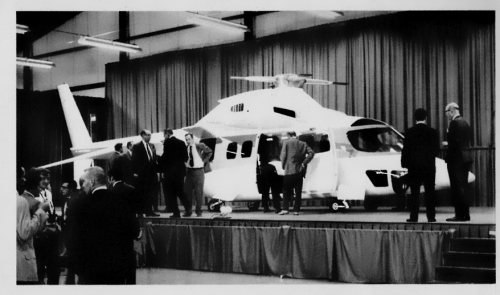 Gates_Twinjet_Mockup_Rollout_September11th1969_Interavia_Germany_November1969_pages1784_1785.png