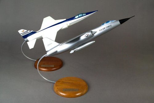 Lockheed CL-1200 03.jpg