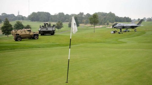 F-35A_mockup_Golf_1_NatoSummit_Wales_2014.jpg