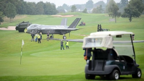 F-35A_mockup_Golf_2_NatoSummit_Wales_2014.jpg