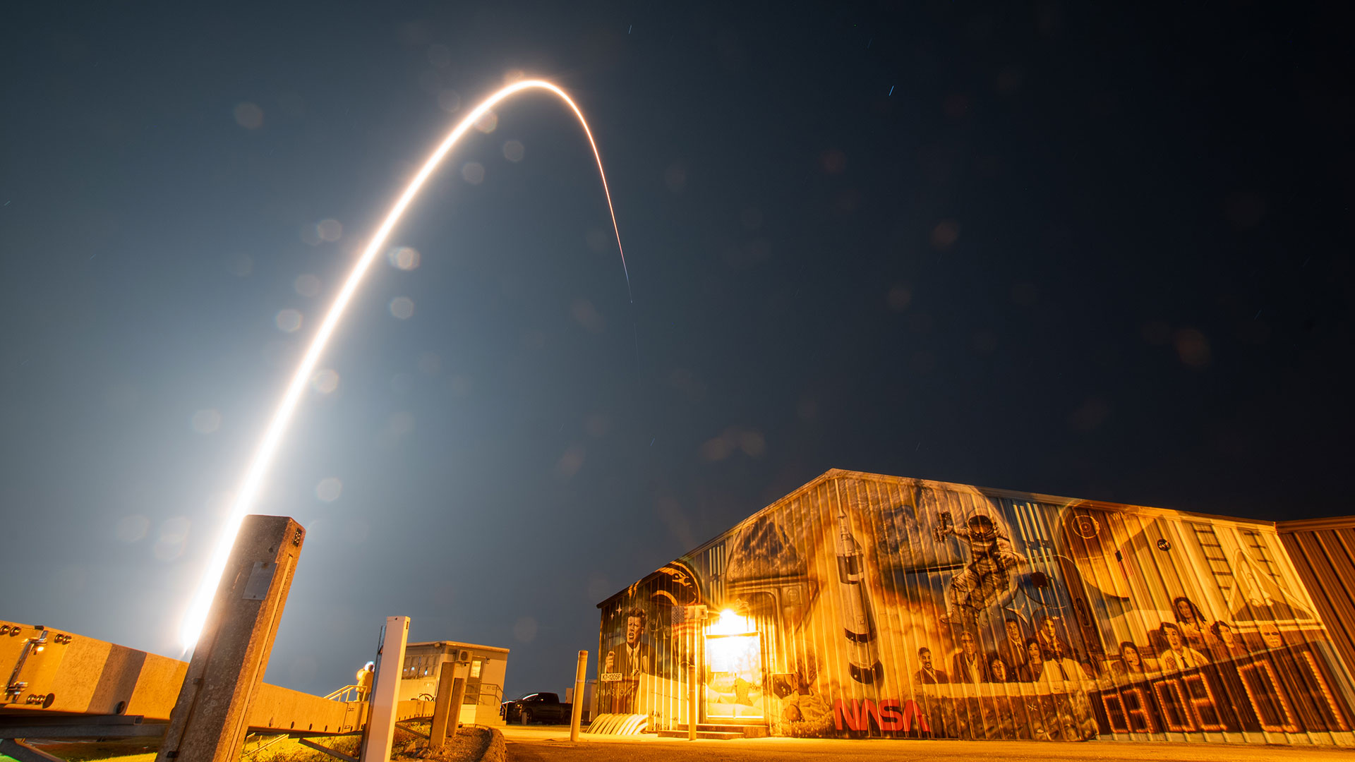 www.space.com
