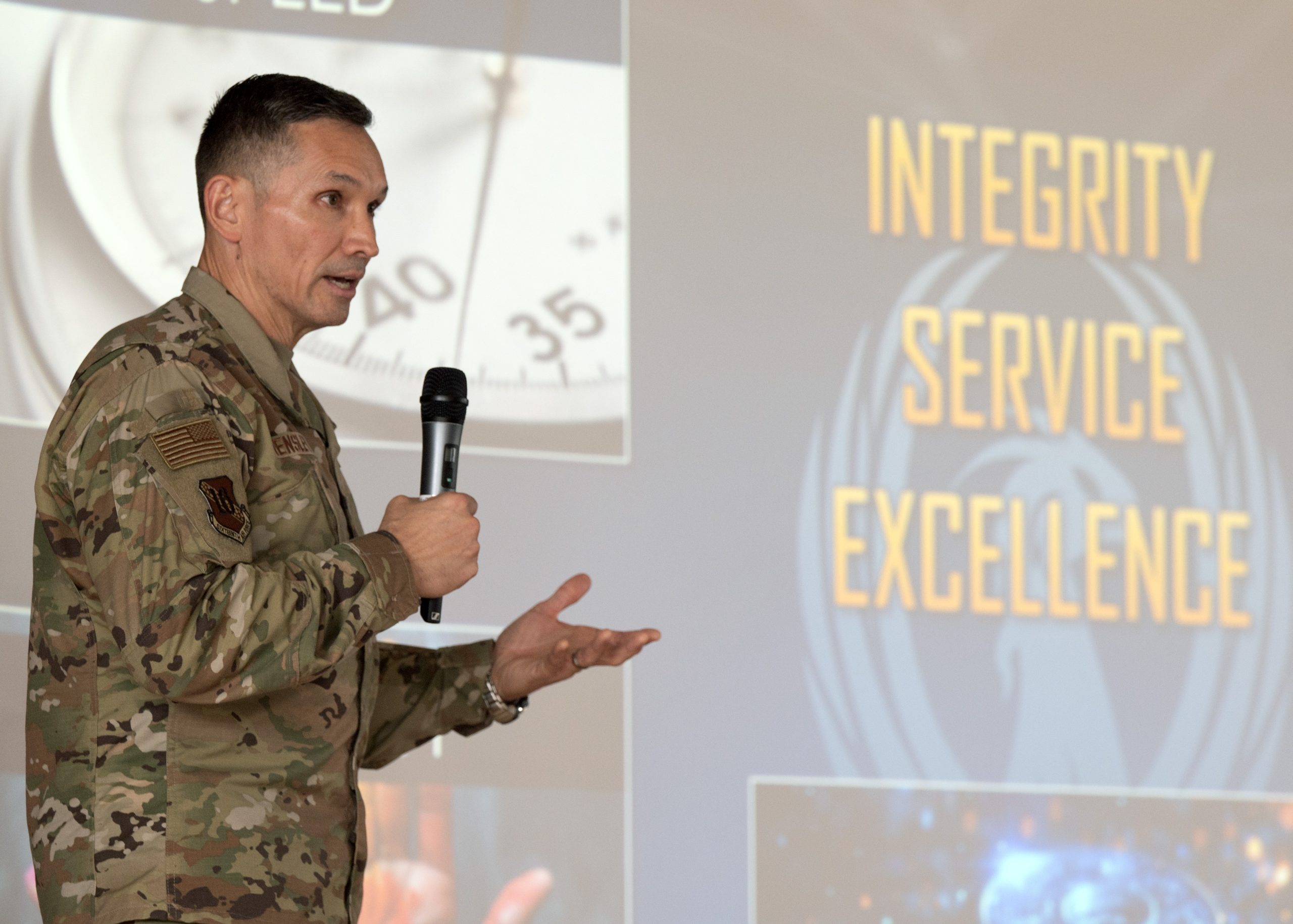 www.airandspaceforces.com