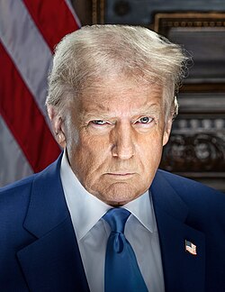 250px-TrumpPortrait.jpg