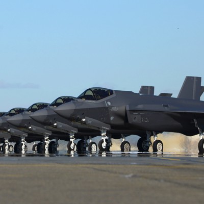 www.defenseone.com